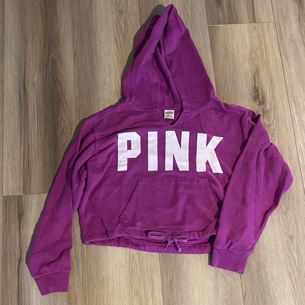 PINK Victoria's Secret Magenta Hooded Cropped Sweatshirt with White Logo